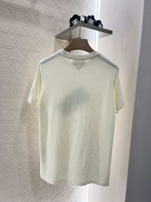 Футболка женская фото 2