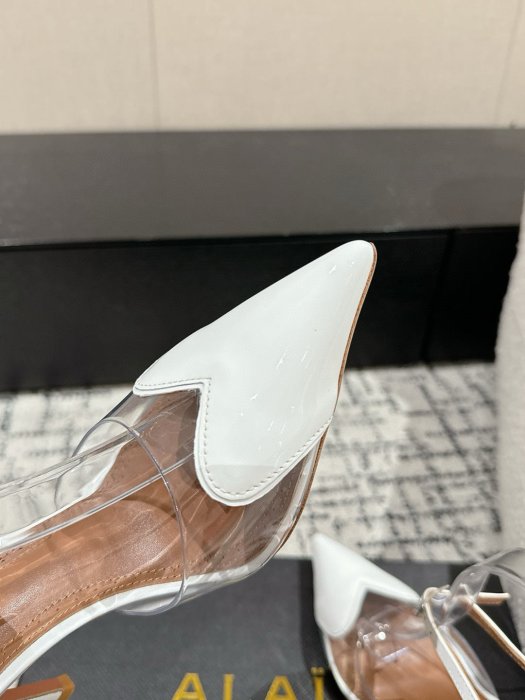 Босоножки фото 6