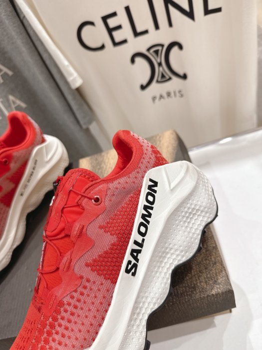 Кросівки фото 6