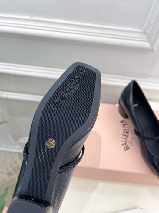 Туфлі жіночі фото 9