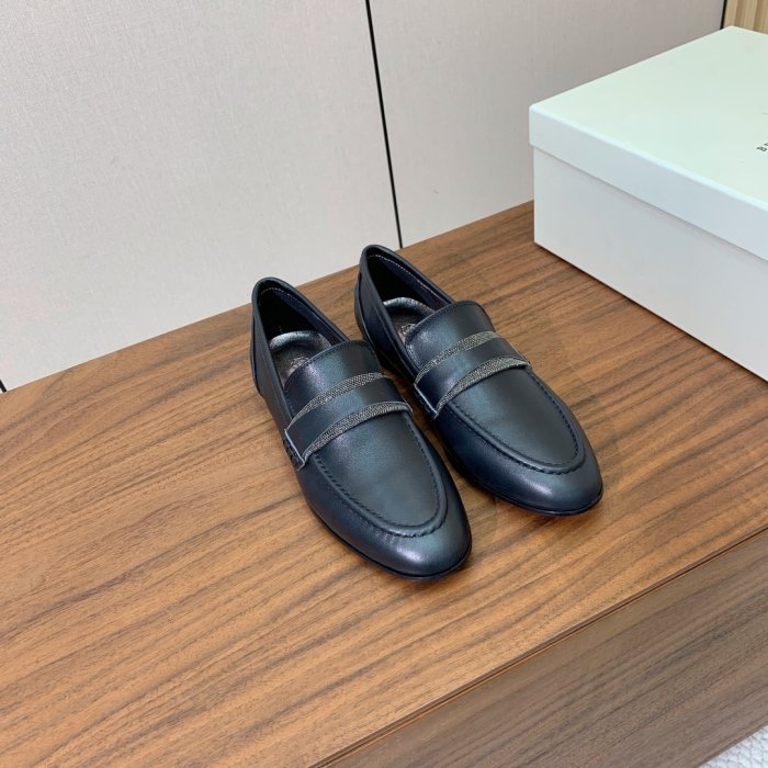 Лоферы женские фото 5