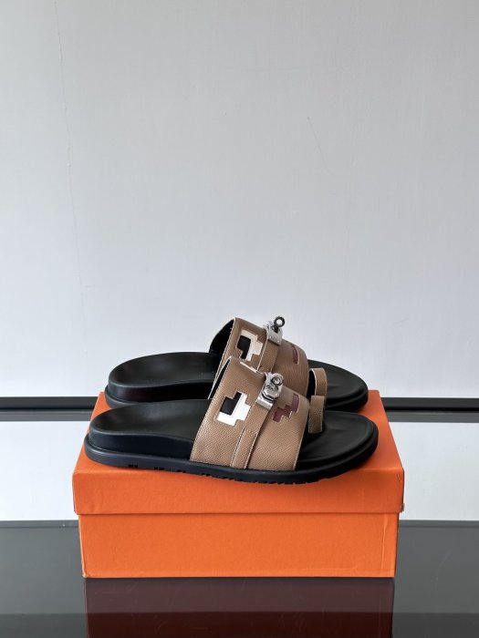 Шлепанцы мужские