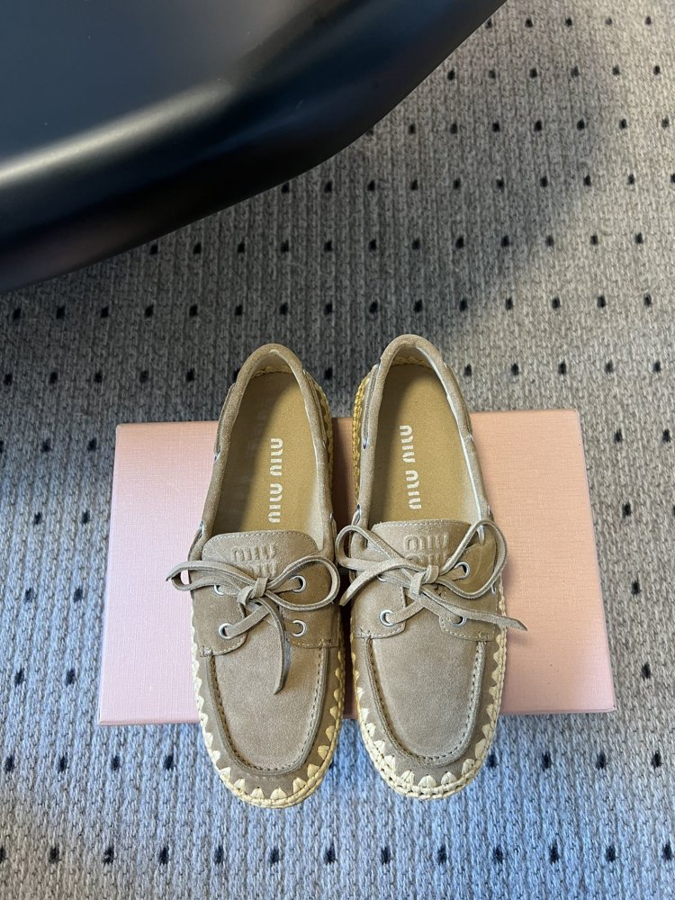 Лоферы women's