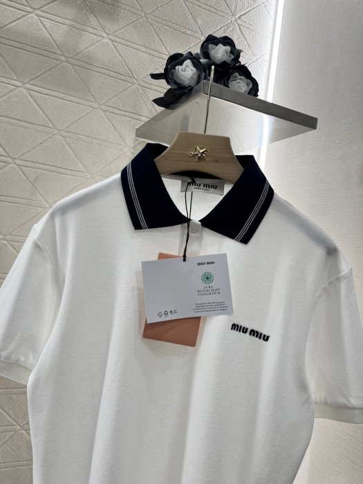 Футболка женская фото 3