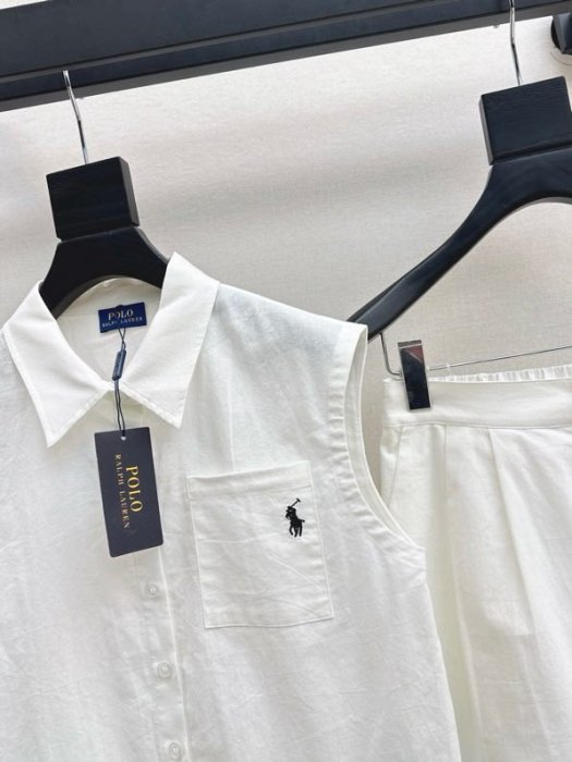 Костюм женский фото 2