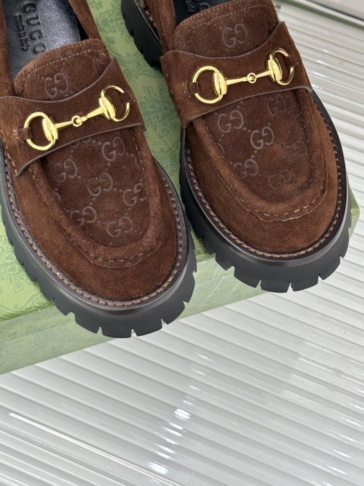 Туфли женские фото 7