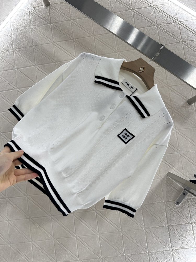 Футболка жіноча фото 6