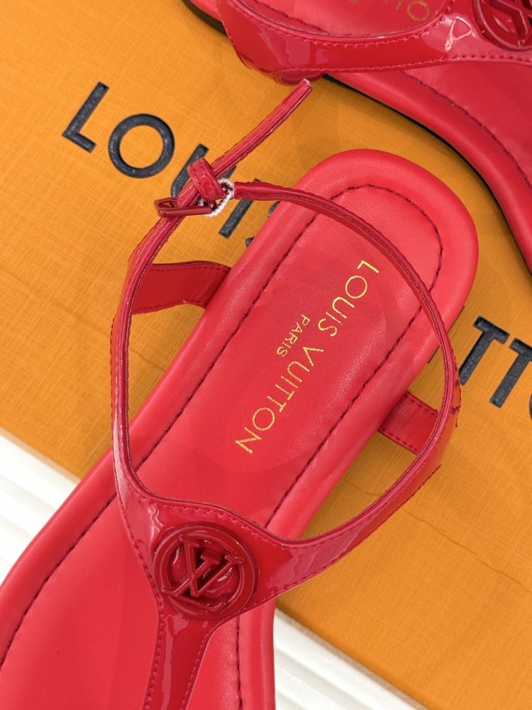 Сандалии женские фото 8