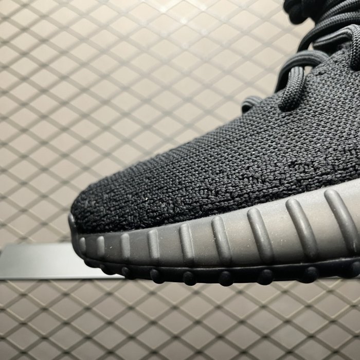 Кроссовки Yeezy Boost 350V2 фото 6