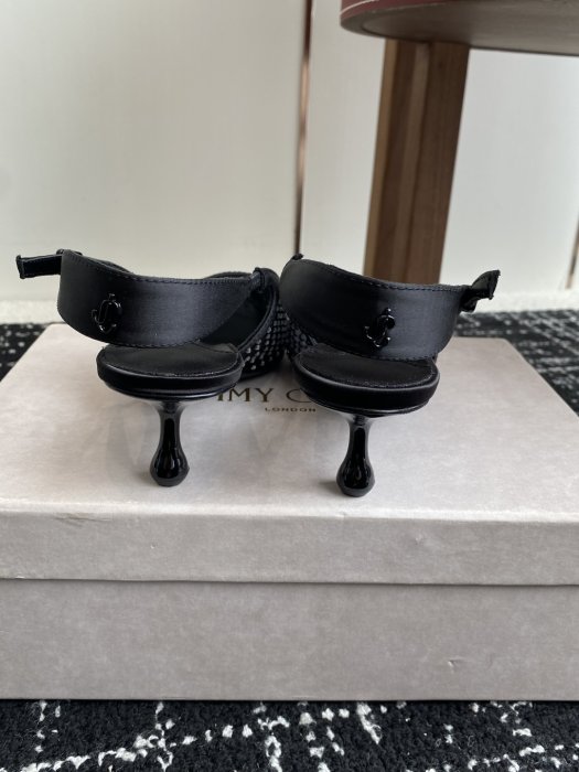 Босоножки фото 8