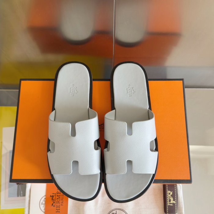 Шлепанцы женские фото 7