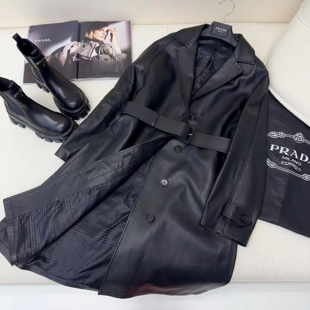 Leather female cloak фото 5