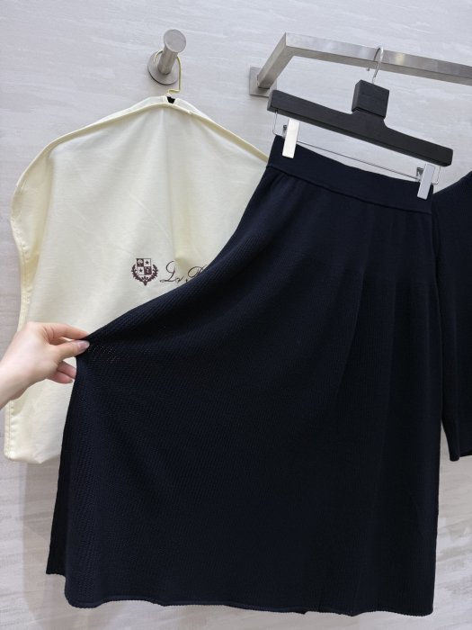 Костюм женский фото 4