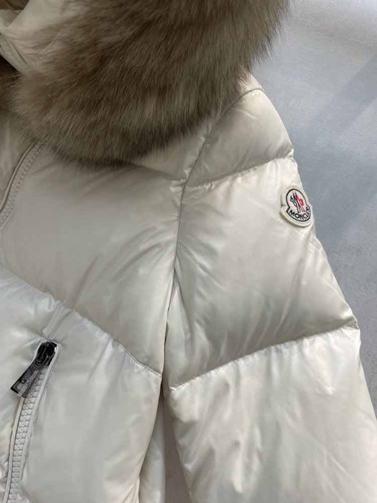 Down jacket from fur hood фото 5