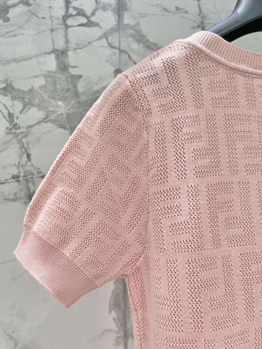 Футболка женская фото 6