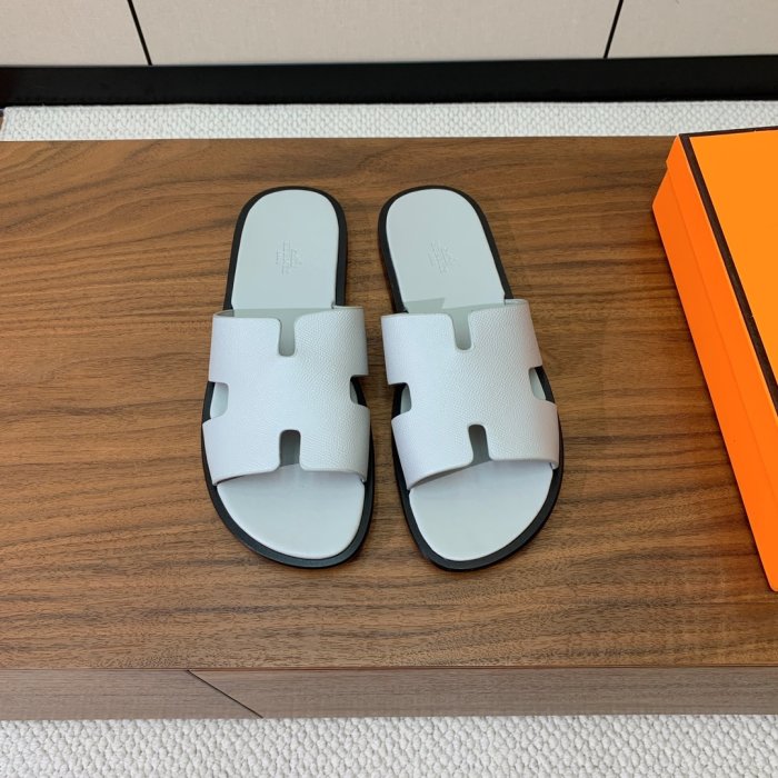 Шлепанцы женские