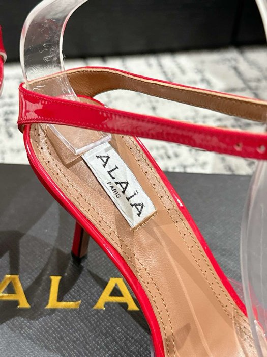 Босоножки фото 7