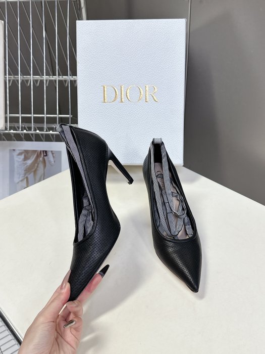 Туфли женские фото 4