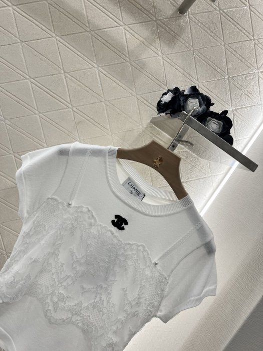 Футболка женская фото 3