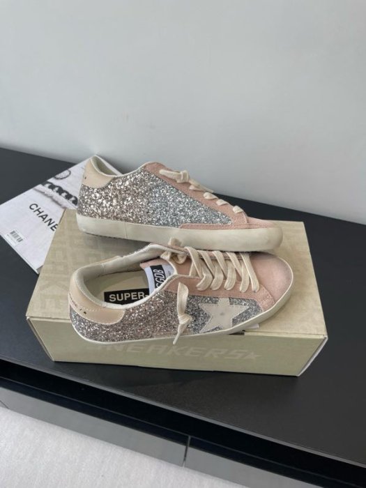 Кроссовки женские фото 6