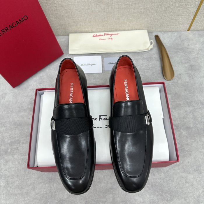 Туфлі чоловічі