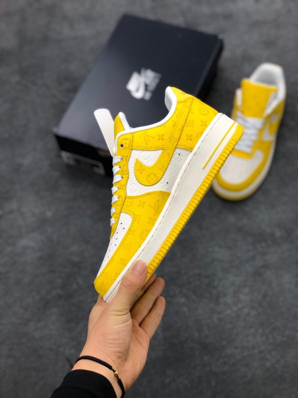 Кроссовки  Air Force 1 White Yellow DM0970-101 фото 3