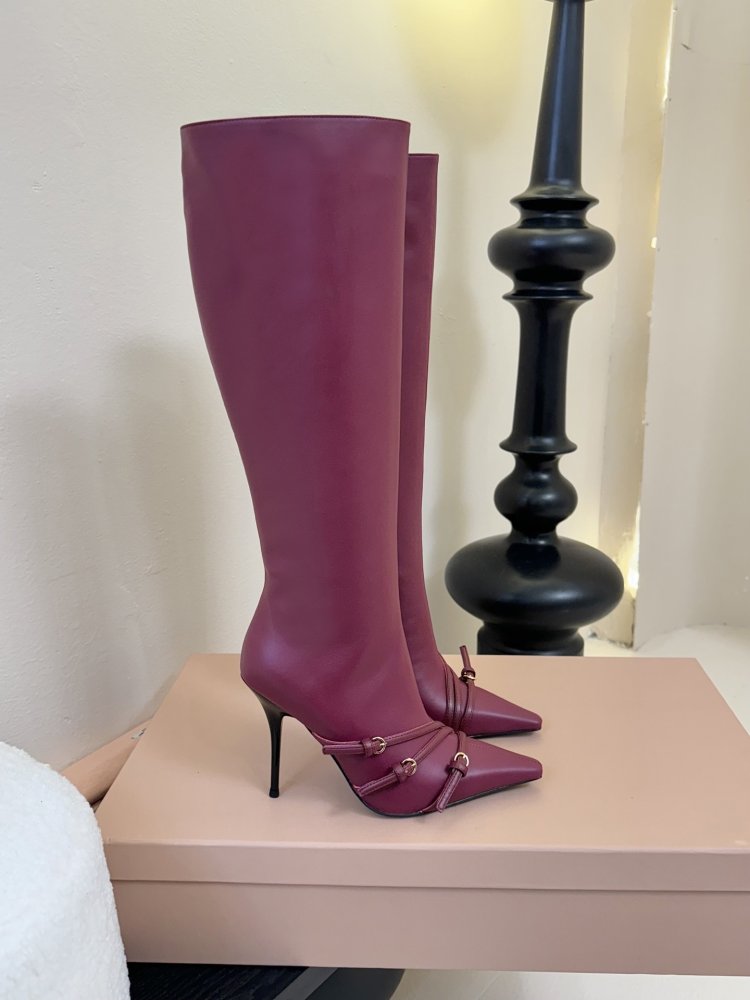 Сапоги женские фото 5