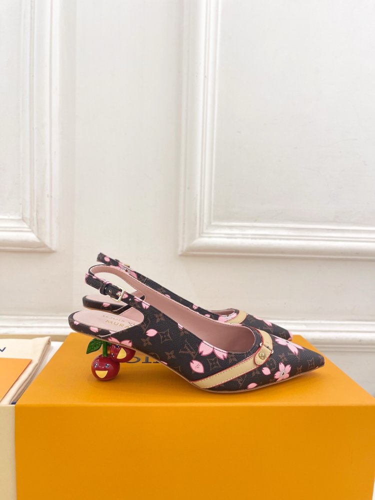 Босоніжки фото 2