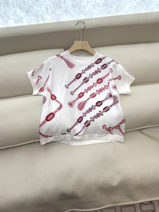 Футболка женская фото 3