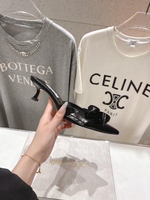 Босоножки фото 5