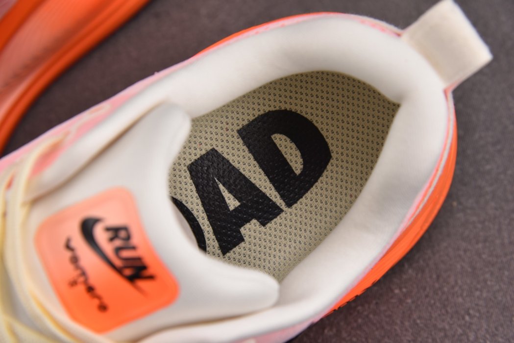 Кроссовки Vomero 18 Atmosphere Pink фото 10