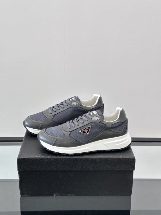 Кросівки чоловічі фото 3