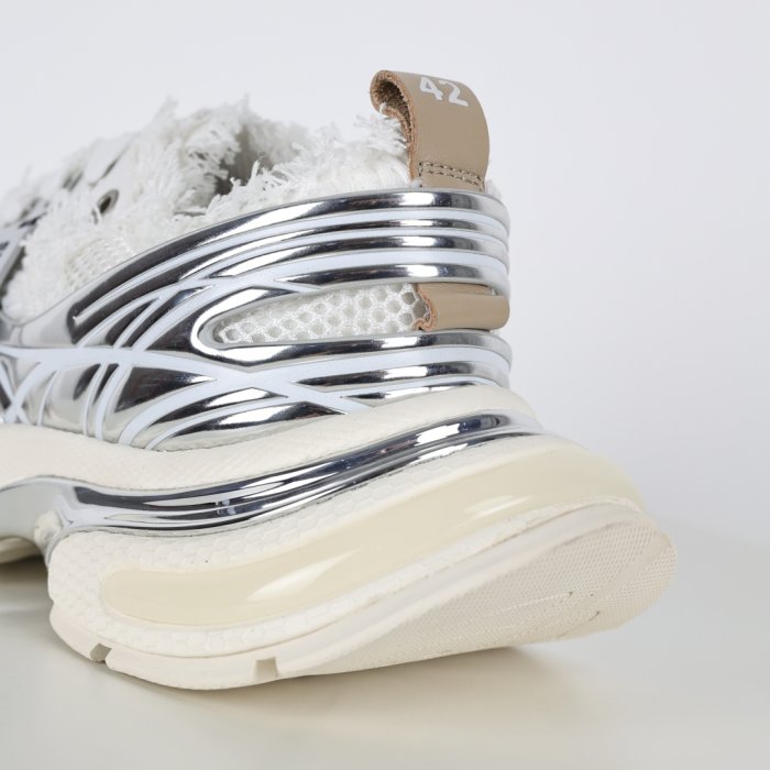 Кросівки фото 4