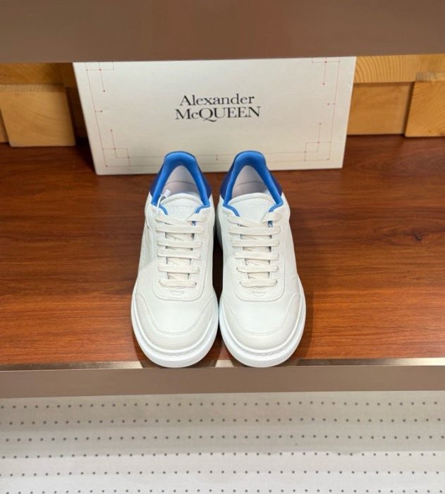 Sneakers фото 2