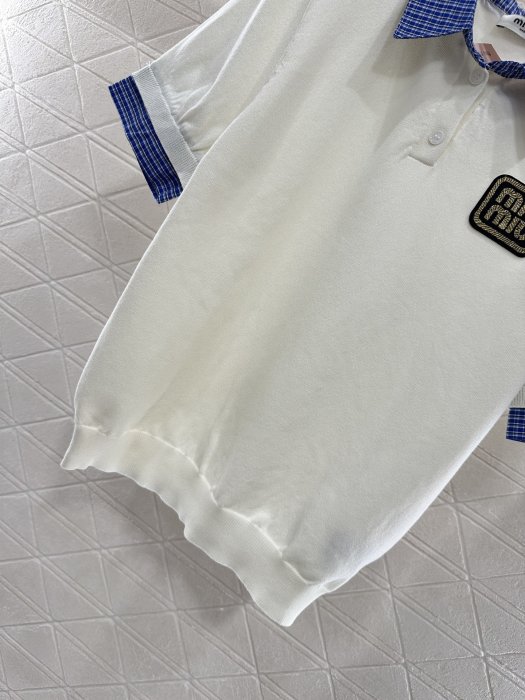 T-shirt women's фото 5