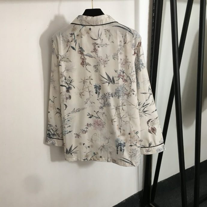 Костюм женский фото 4