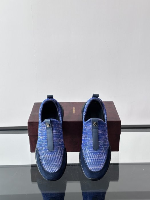 Кроссовки фото 6