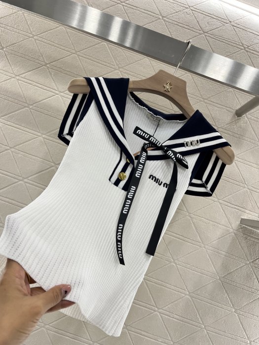 Футболка женская фото 5