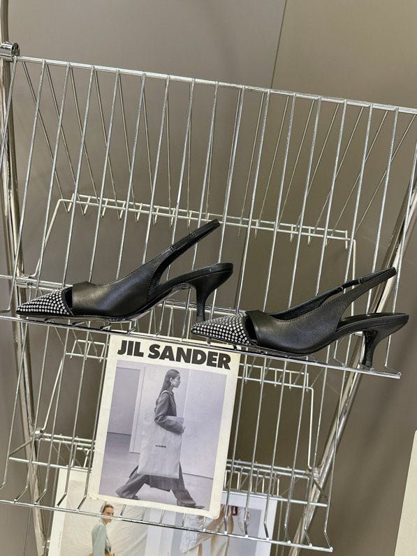 Босоніжки фото 6