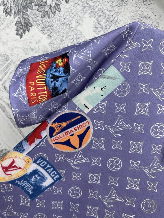 T-shirt women's фото 5