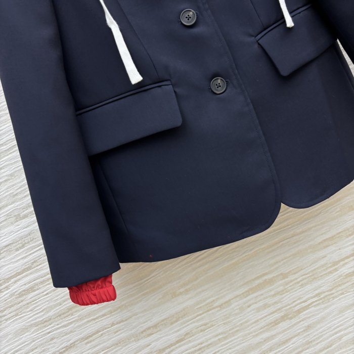 Jacket women's фото 6