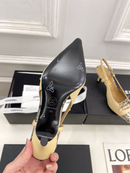 Босоножки фото 9