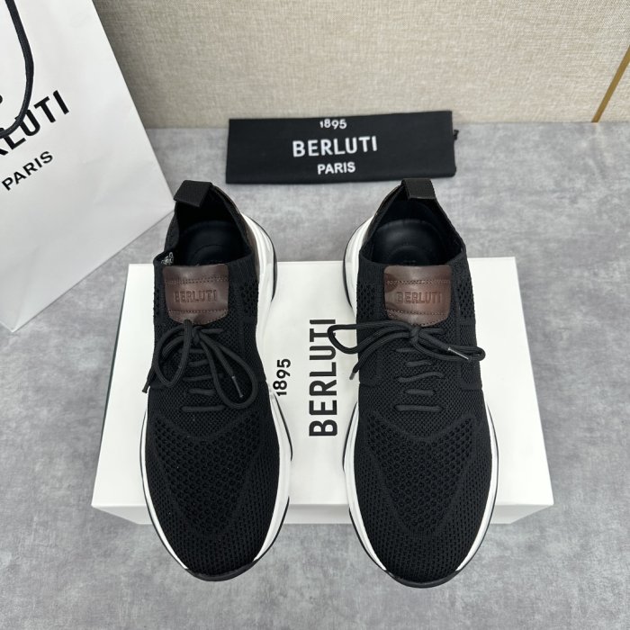 Кроссовки мужские