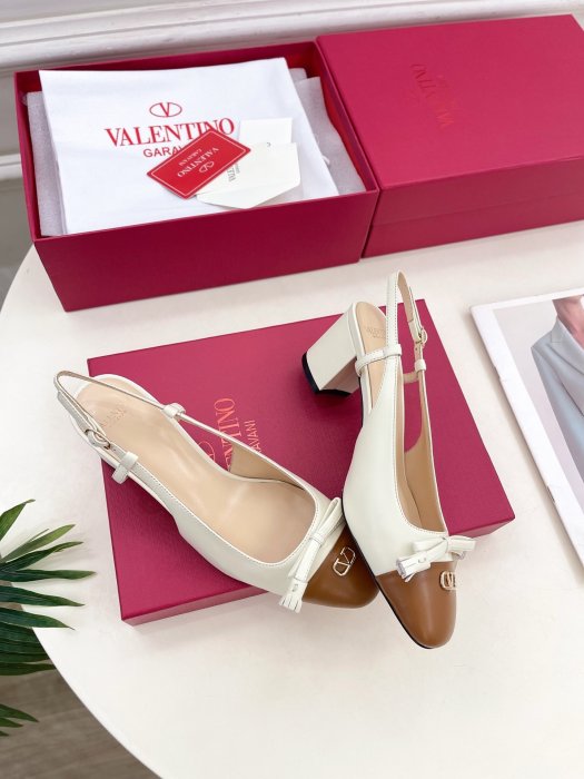 Босоножки фото 4