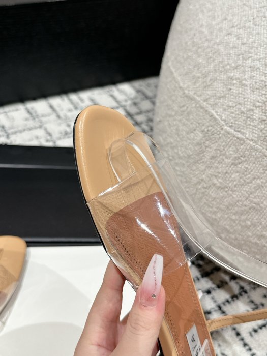 Сандалии женские фото 7