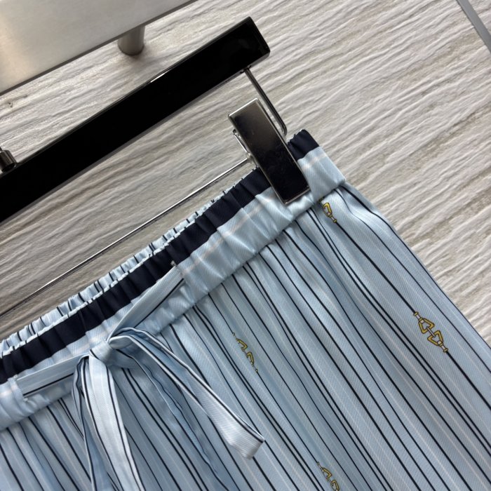 Костюм женский фото 7