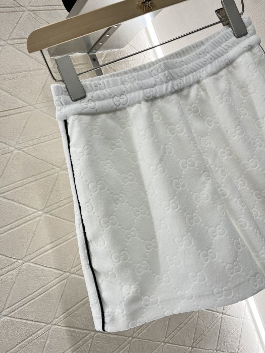 Куртка жіноча фото 9