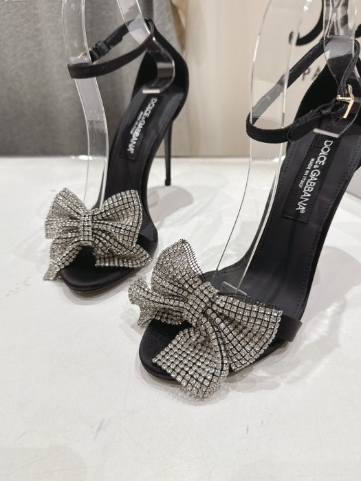 Босоніжки фото 7