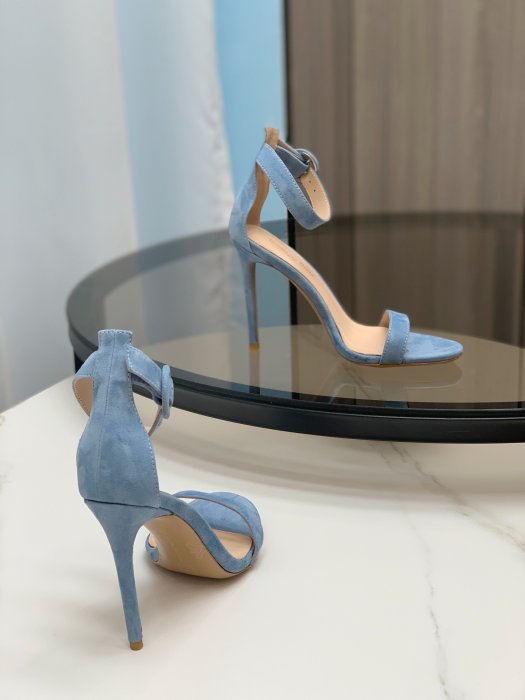 Босоножки фото 5