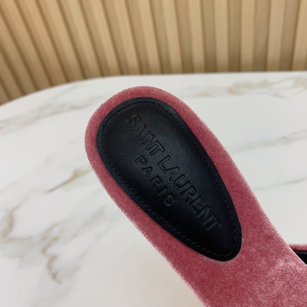 Босоножки фото 9